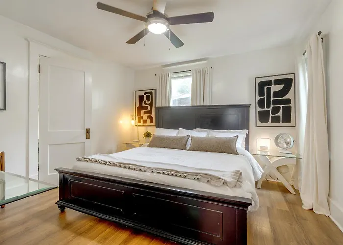Сasa de vacaciones Cozy 3-bedroom Close To Isu & Iwu, Sleeps 6